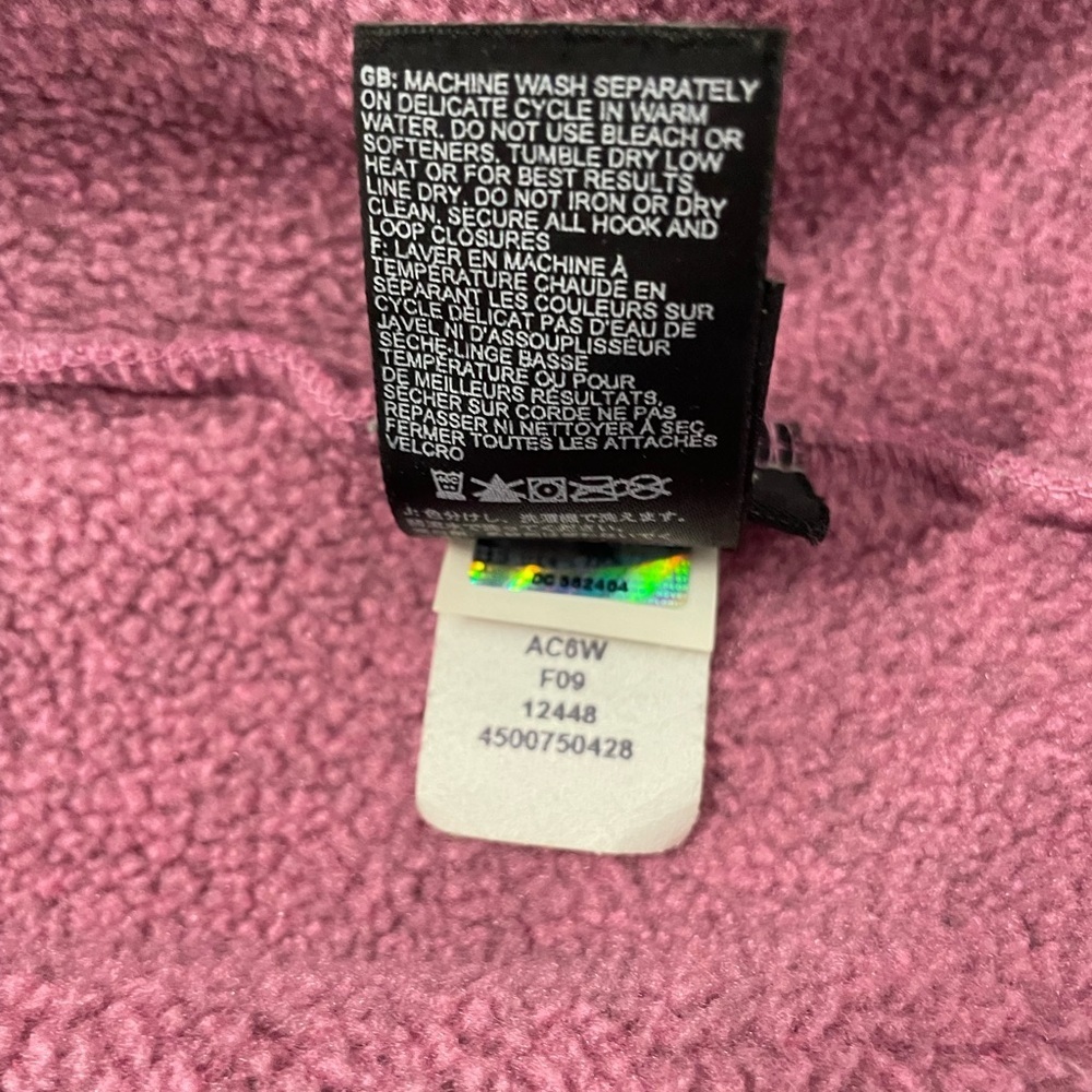 The North Face Pink and Light Gray Sherpa Fleece Jacket - Picture 7 of 9